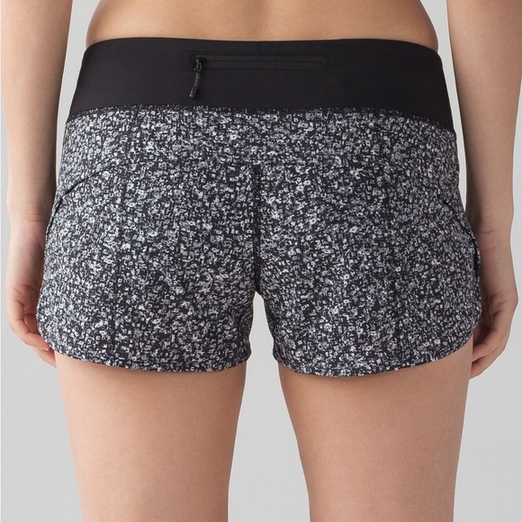 Black and Gray Patterned Shorts lululemon speed ups - Picture 1 of 7